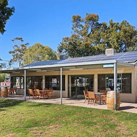 Discovery Parks - Barossa Valley Hotel Tanunda Exterior photo